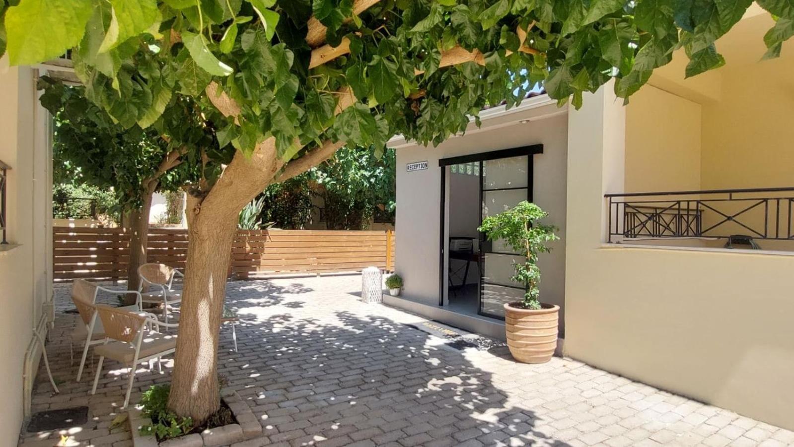 Miramar Complex - Korfos Villa Luaran gambar