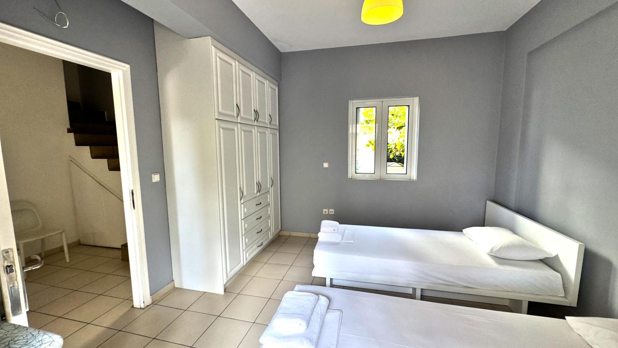 Miramar Complex - Korfos Villa Luaran gambar
