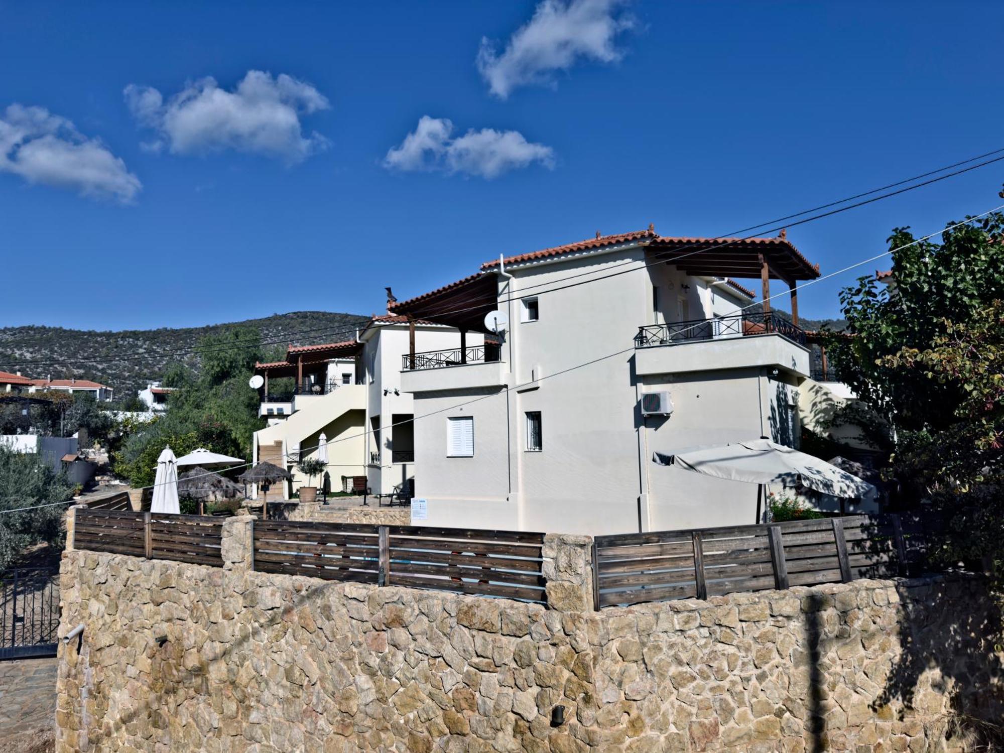 Miramar Complex - Korfos Villa Luaran gambar