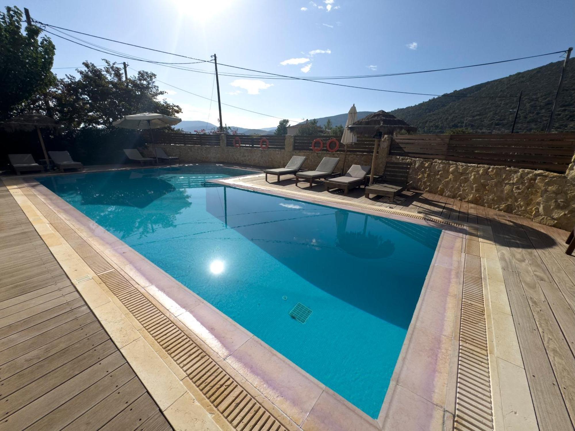 Miramar Complex - Korfos Villa Luaran gambar